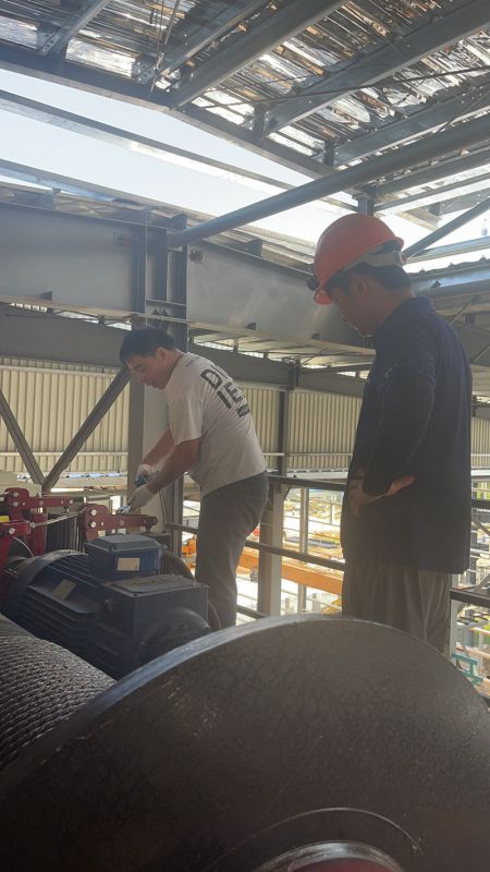 湖北黃岡冶金用天車(chē)SB100現(xiàn)場(chǎng)指導(dǎo)調(diào)試